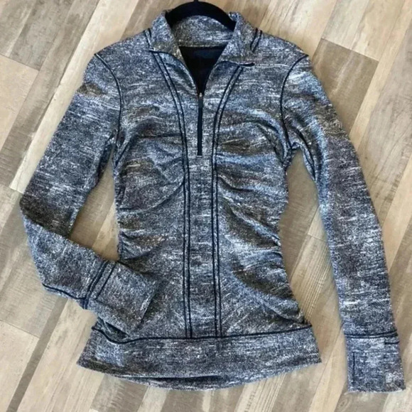 Lululemon Cypress Kiss Grey 1/2 Zip Long Sleeve Pullover Ruched Sweater Shirt - Picture 3 of 6